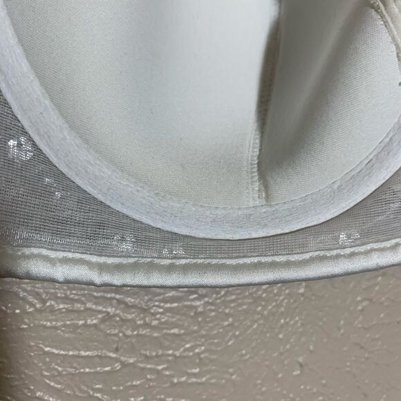 VS sequin high neck floral ivory bra - Picture 8 of 9